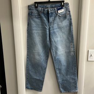 Loose jeans